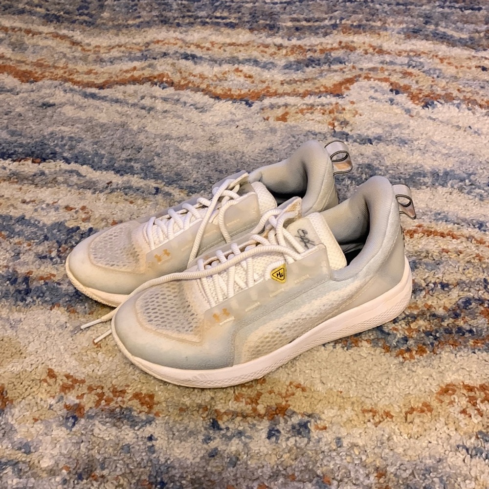 Under Armour Bryce Harper Turf Cleats used great condition.  Men’s size 8